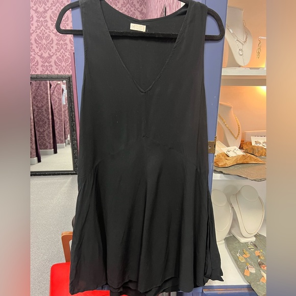 Gentle Fawn Dress - Picture 2 of 3